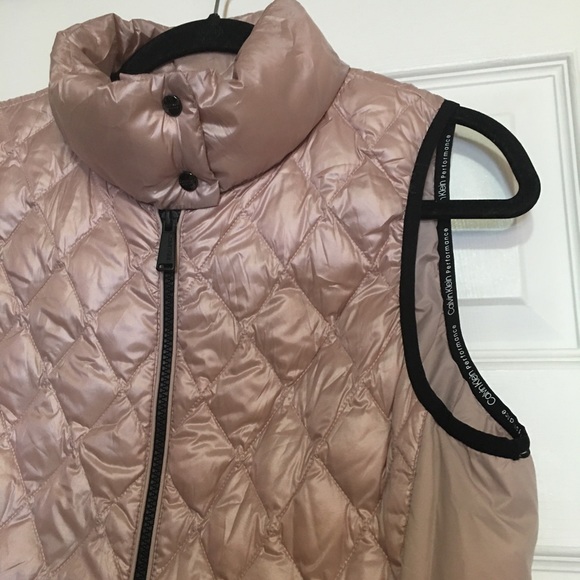 Calvin Klein Performance Vest - Picture 2 of 10